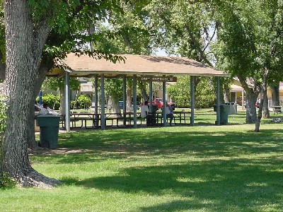 Picnic shelter